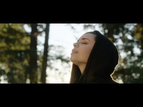 Alan Walker - Different World feat. Sofia Carson, K-391 & CORSAK (Vertical Video)