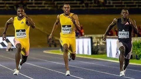 Oblique Seville beats Noah Lyles reigning world champion with a time of 9.82 sec in men's 100m.