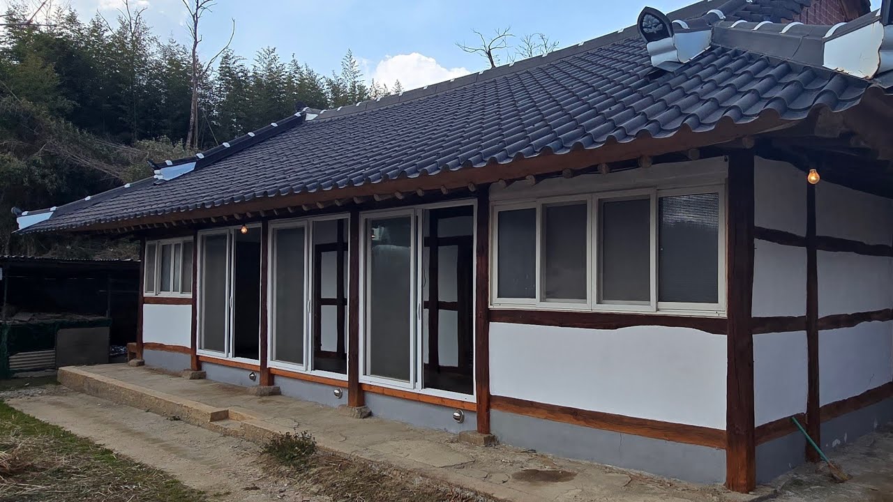 100년된 집이 이렇게 바뀌었어요. 잘 수리해서 보100/월15에 임대합니다.[땅지통]