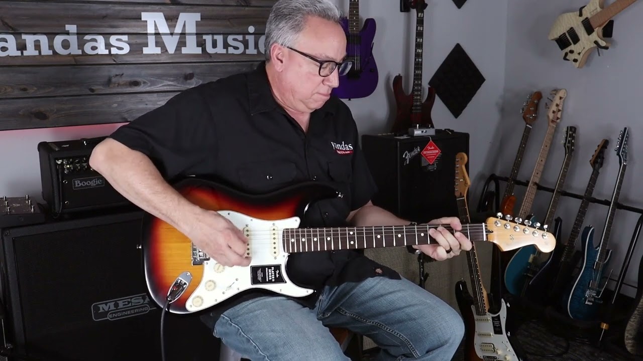Fender Player II Strat SSS Tone Lounge