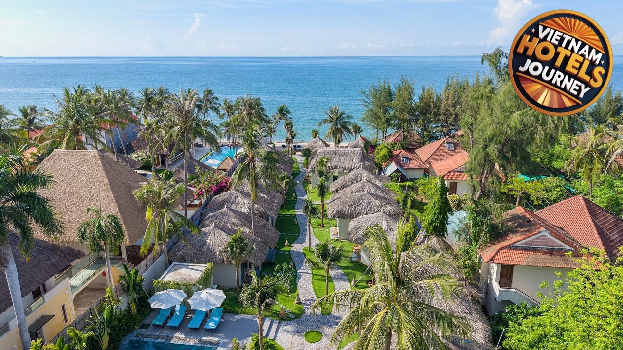 Coco Cottage Beachfront Resort | Phan Thiet, Vietnam | Hotel Review 🏨