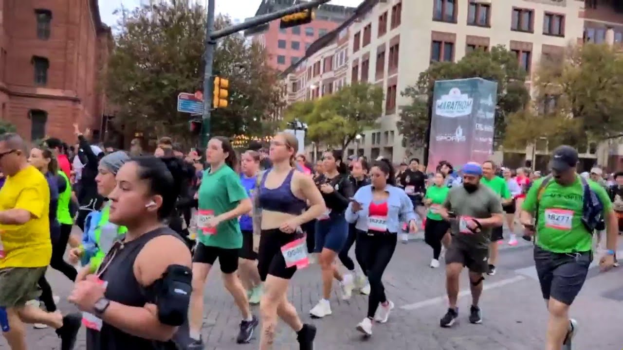 WATCH: Inaugural San Antonio Marathon kicks off in downtown