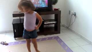 Larissa dançando d'javú 2009