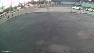 Teenage Girl Fights Off Alleged Kidnapper in Akron, Ohio, Police Say