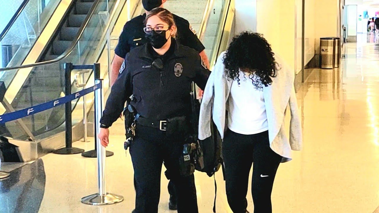 Woman arrested with stolen loaded firearm Tsa checkpoint in her carry ...