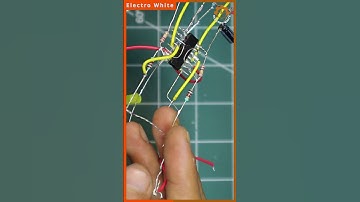 Police Strobe light with BC547 transistorb // LEDs lights chaser using IC 74HC595 #shorts #short