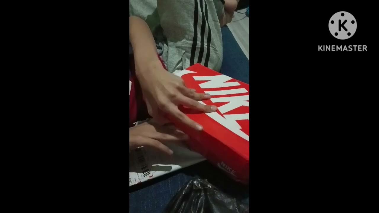 mens nike shoes without laces