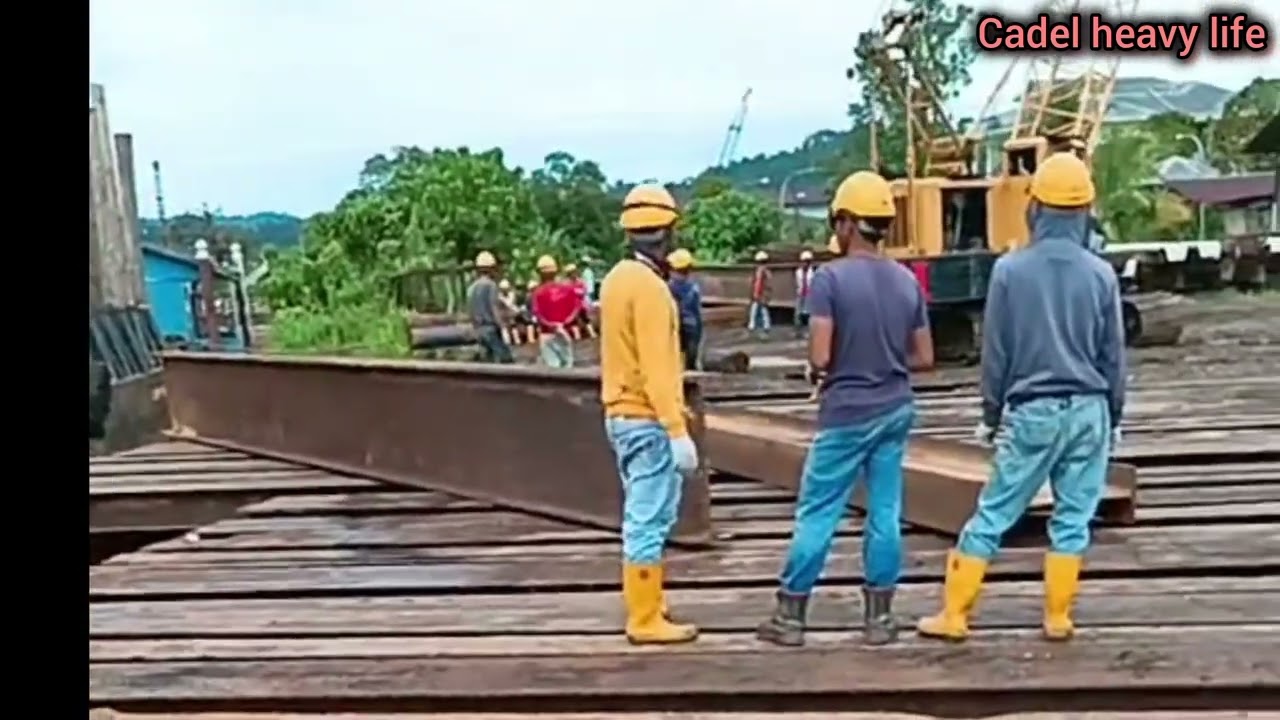 Crane loading construction logistik @excavator-98-y5n 