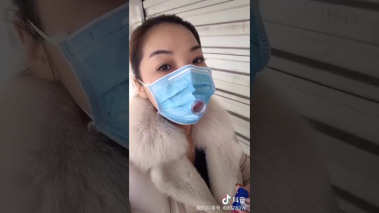 Masker keren buat perokok...