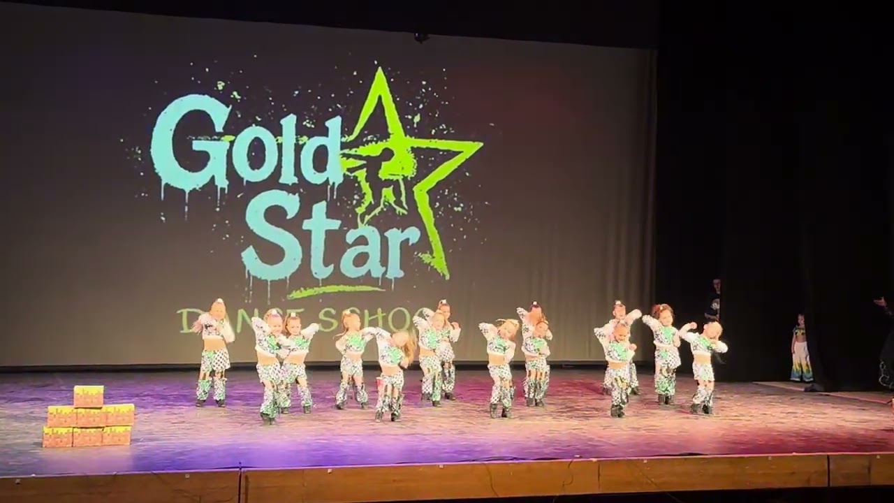 Школа сучасного танцю Яни Ісаєвої Gold Star танець Minecraft