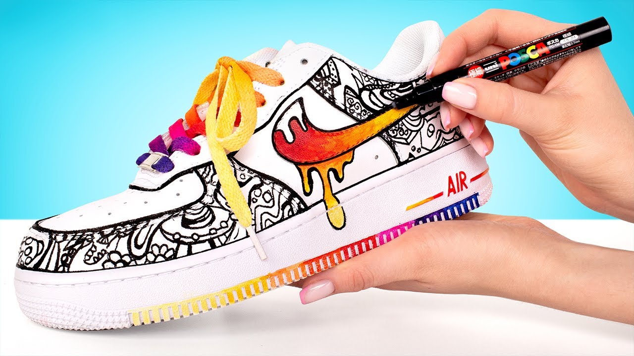 Customizando um Nike Air Force 1 com desenho animado 👟 - YouTube