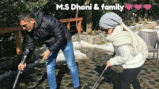 MS Dhoni enjoys vacation with Sakshi and Ziva Dhoni in snow-clad Mussoorie