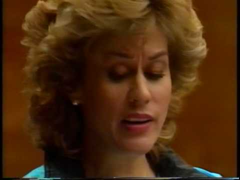 Dame Kiri Te Kanawa sings "A Sleepin' Bee" & "Hone...