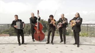 Video voorbeeld van "TWO GUITARS - GYPSY CARAVAN (INSTRUMENTAL)"