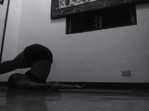 Supta Urdhva Pada Vajrasana (Ashtanga Yoga Intermediate Series) - YouTube