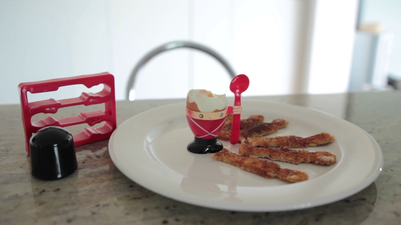 Soldier Egg Cup And Toast Cutter Set Find Me A Gift YouTube