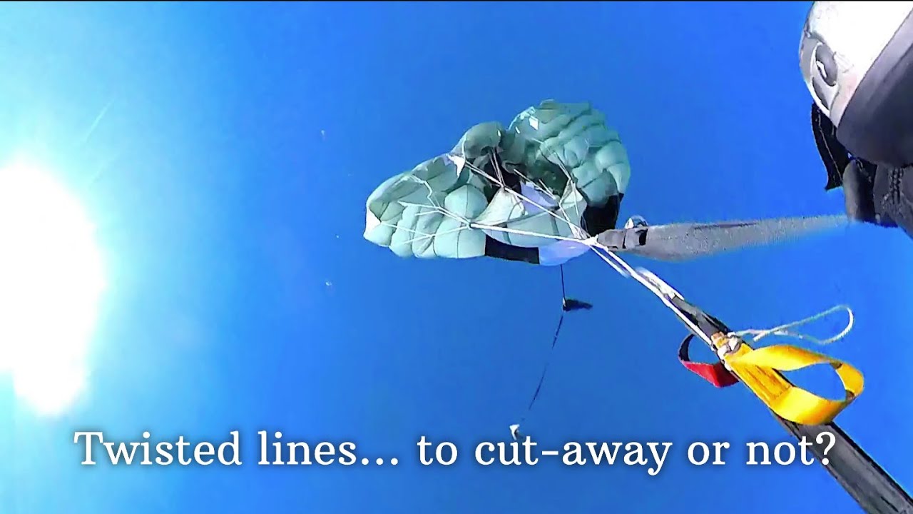 SKYDIVER PARACHUTE MALFUNCTION YouTube