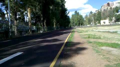 Traxxas slash  vxl 2wd with  proline Baja bug body on road