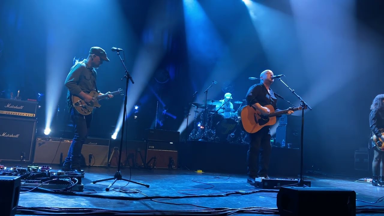 Pixies - Who's More Sorry Now? / The Lord Has Come Back Today, Philadelphia 6/9/2023