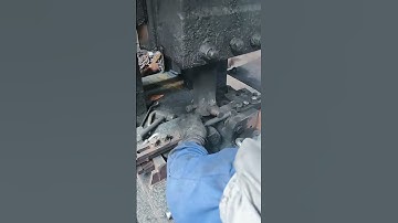 The forging process of metal chains- Good tools and machinery make work easy