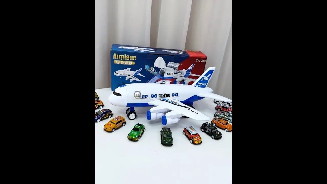 It's amazing that such a big transforming light and sound plane can be obtained so cheaply