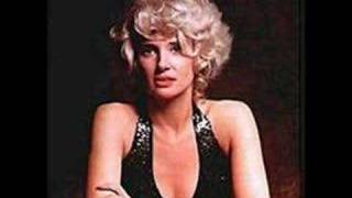 TAMMY WYNETTE- STANDING TALL chords