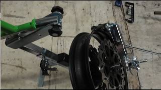 92 Ducati 955SS, Using the Rabaconda Tire Changer for the first time (BST carbon fiber wheels)