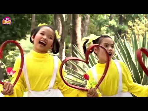 Niềm Vui Gia Đình ♫ Tổ Ấm Gia Đình ♫ Nhạc Thiếu Nhi Vui Nhộn tại Xemloibaihat.com
