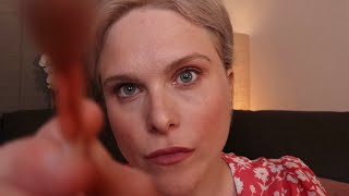 [ASMR] A SUPER Fast Make Up Roleplay ~ Personal Attention screenshot 4