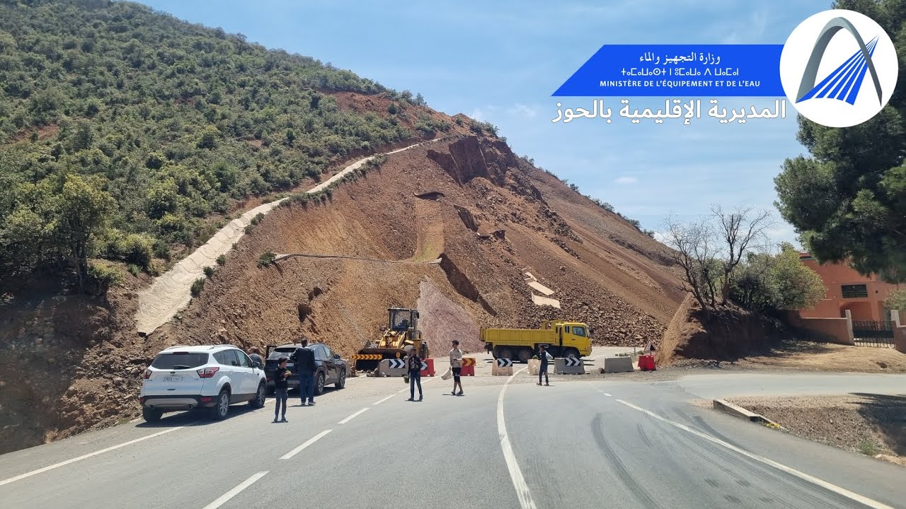 5- أشغال معالجة الإنهيار الجبلي بالطريق الوطنية رقم 9 بالنقطة الكيلومترية 800+302  إقليم الحوز