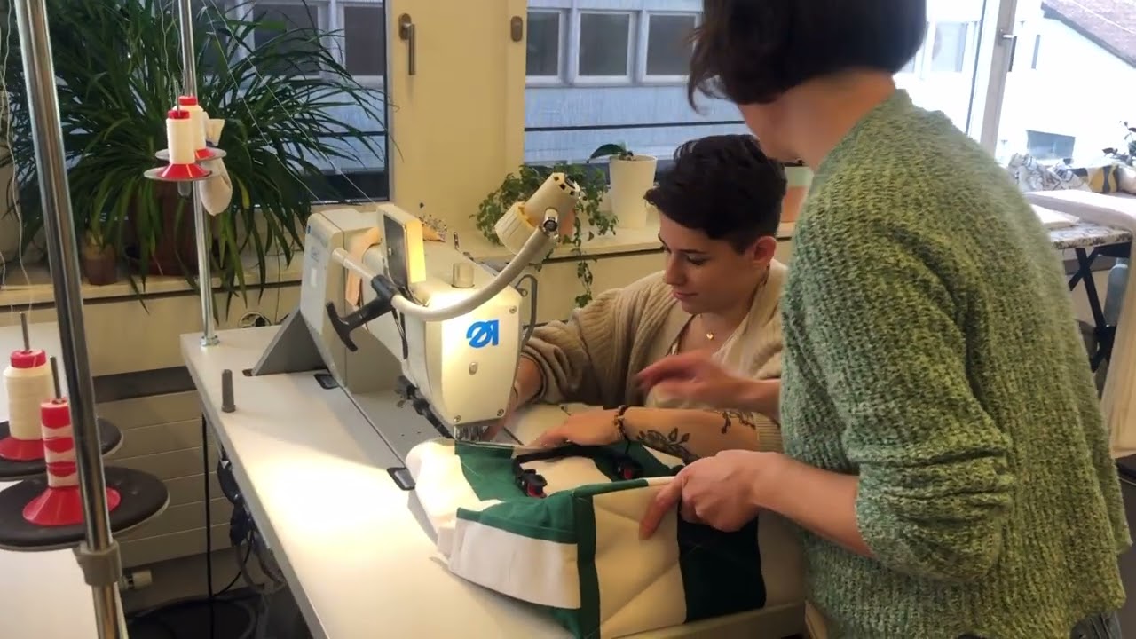 Socialstore Award PublicVoting IG Arbeit Velotasche