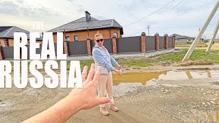 Houses in Russia for $100K! Fences for Giants & the Roads are like in the 19th Century!!