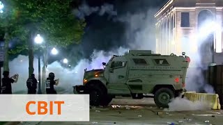 Протесты в США: в Висконсине полиция применила водометы и слезоточивый газ