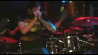 Suicide Silence- No Pity For a Coward w/Lyrics
