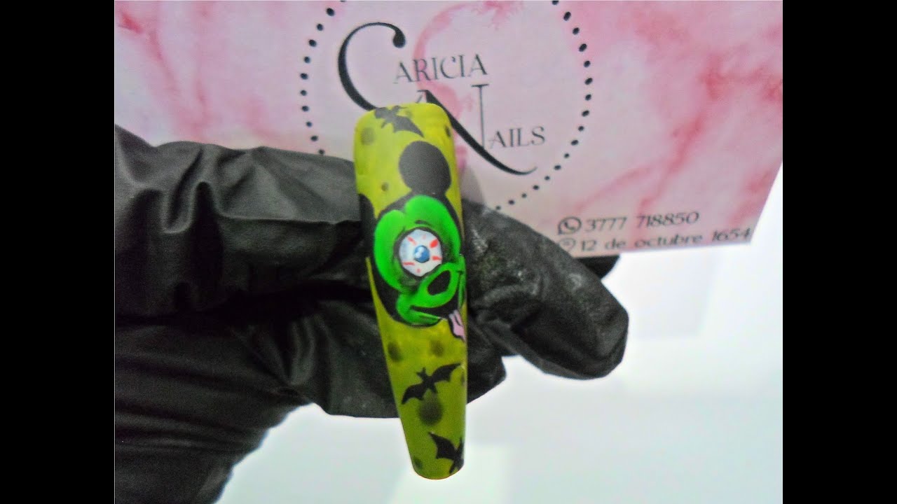 Diseño Mikey halloween 