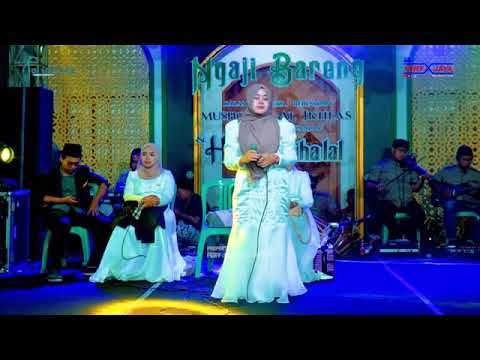 Sajadah Merah | El Fawwaz Qosidah | voc Nurul | Krajan Kedungdowo Kaliwungu    #fyp #sajadahmerah