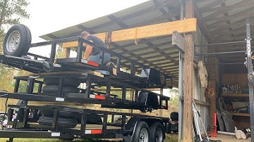 Unloading stacked trailers