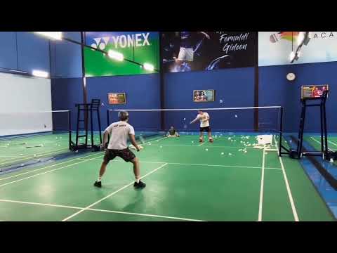 Marcus Gideon training after injury #shorts #shortsfund #shortsvideo #badminton