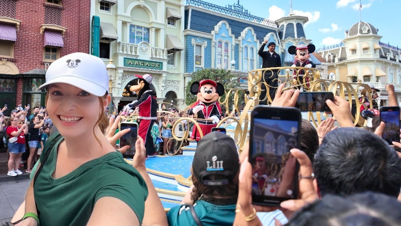 Eagles Fans Take Over DISNEY WORLD! Eagles Super Bowl MVP Parade 2025 at Magic Kingdom! Disney Vlog