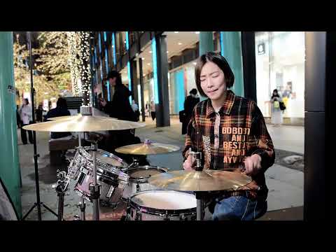 鄧紫棋 G.E.M.《光年之外》街演 FEB | 羅小白 S.white