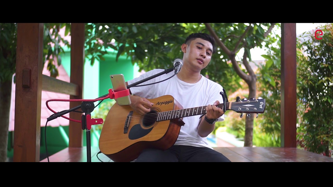 Yang Terlupakan - Iwan Fals (cover) by Yosafat - YouTube