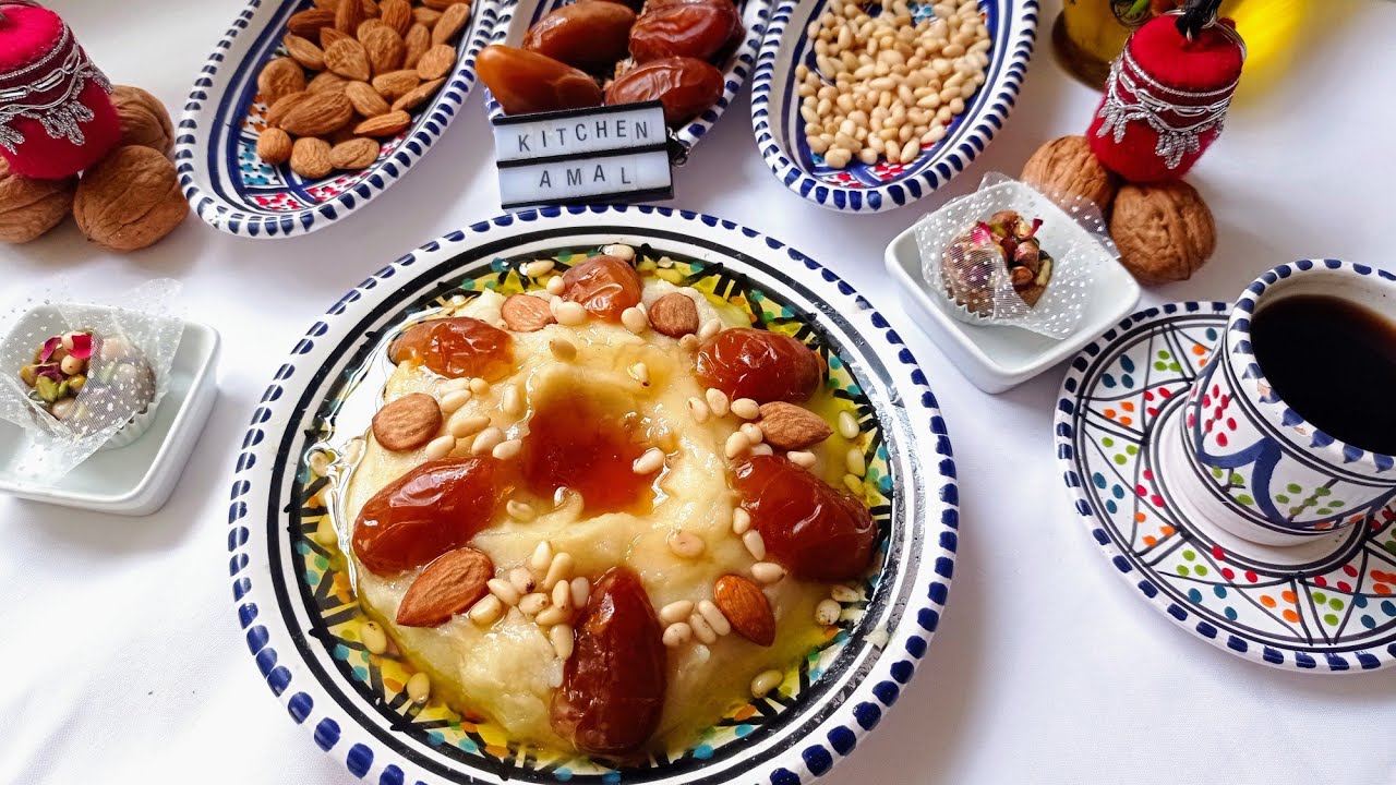 ASSIDA BIDHA TUNISIENNE AU SEMOULE 😋 عصيدة بيضاء تونسية بالسميد بالعسل ...