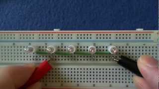 myDAQ mini-lab: Voltage Divider I -- Demo with light bulbs