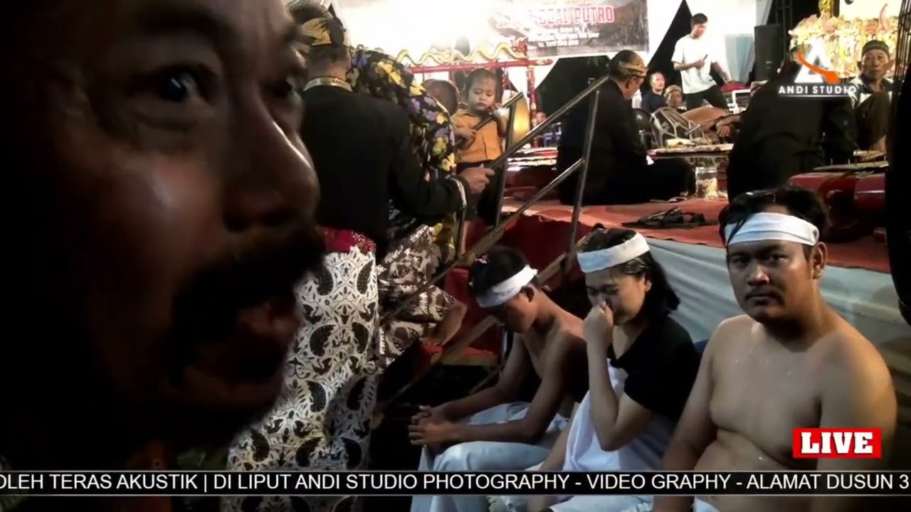 09 KHITANAN PANJI WIBOWO(ruwatan sendang kapit pancuran)