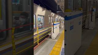 225系100番台L11編成 快速米原行き 三ノ宮駅発車