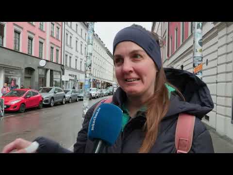 Die Schanigärten werden aufgebaut