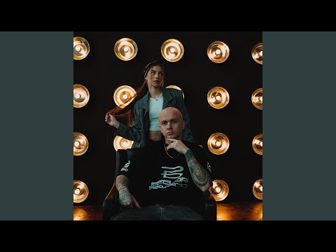 Фотовспышка adlı videoyu YouTube'da izle