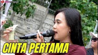 ⛔FIRST LOVE //ELSA ft GANIS //ARIMBY MUSIC LIVE PASEH