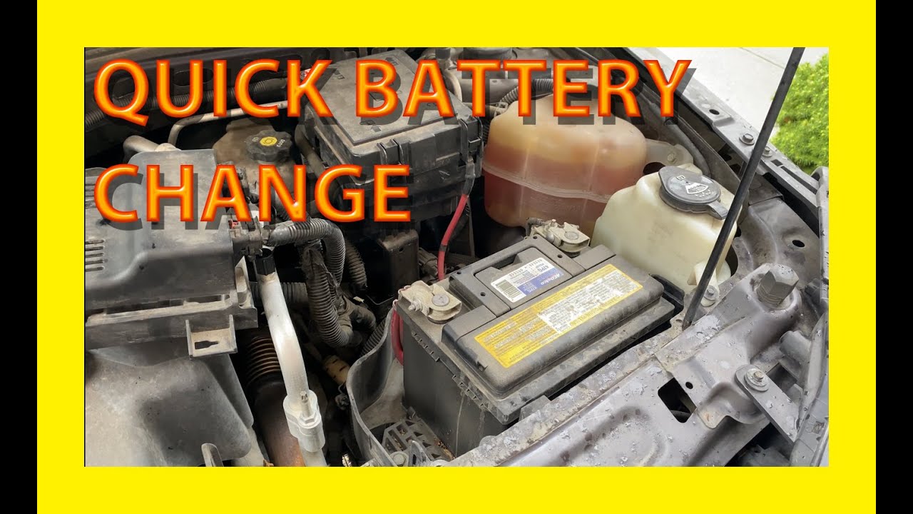 Changing The Battery in a Chevy Equinox - YouTube