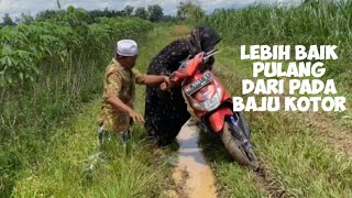 Download Lagu TIDAK JADI BERANGKAT KARENA BAJU KOTOR MP3